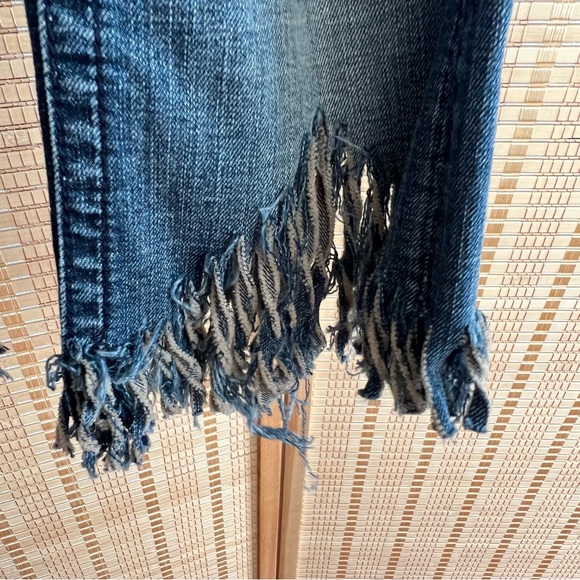 Miss Me jeans cropped fringe bottom jeans Size 31 - Picture 4 of 9